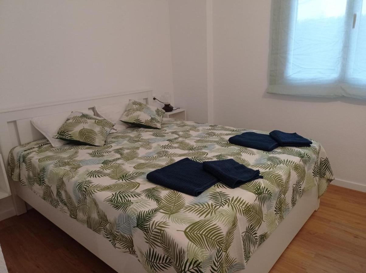Davant Mar - Apartamento Con Terraza A Pie De Playa Roses Extérieur photo